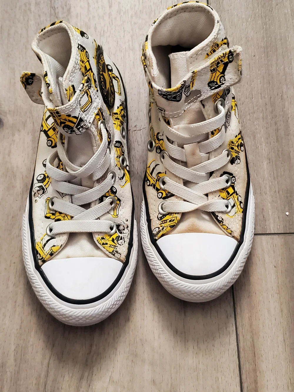 Converse Kids' High-Top Sneakers in White with Yellow Print
